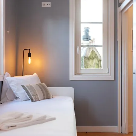 Mouzinho Rooftop View * Porto